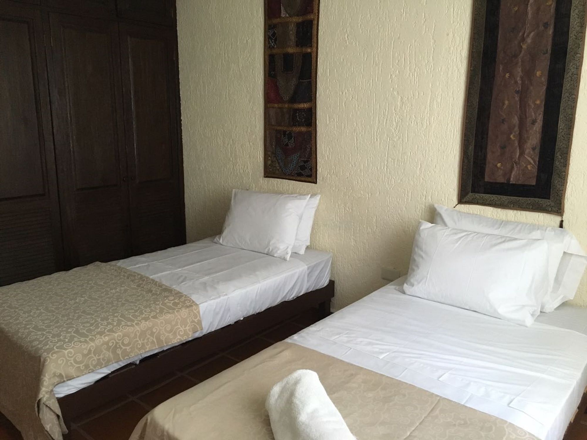 Hostel Kaana 4 You Cancún Exteriör bild